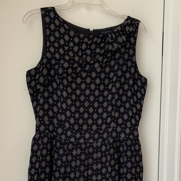 Banana Republic Summer Dress - Picture 1 of 6